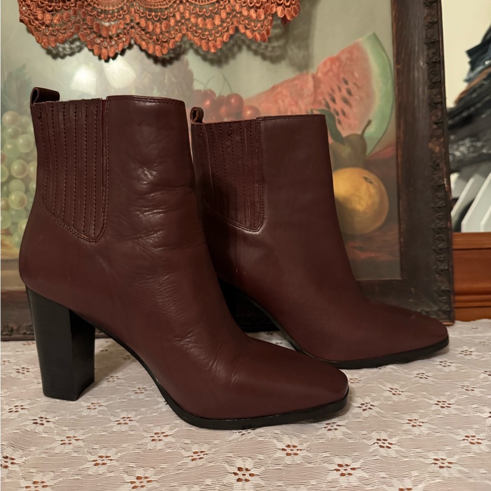 Pour La Victoire Brown Leather Ankle Boots